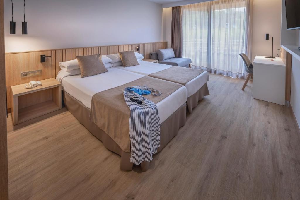 GHT Oasis Tossa & Spa