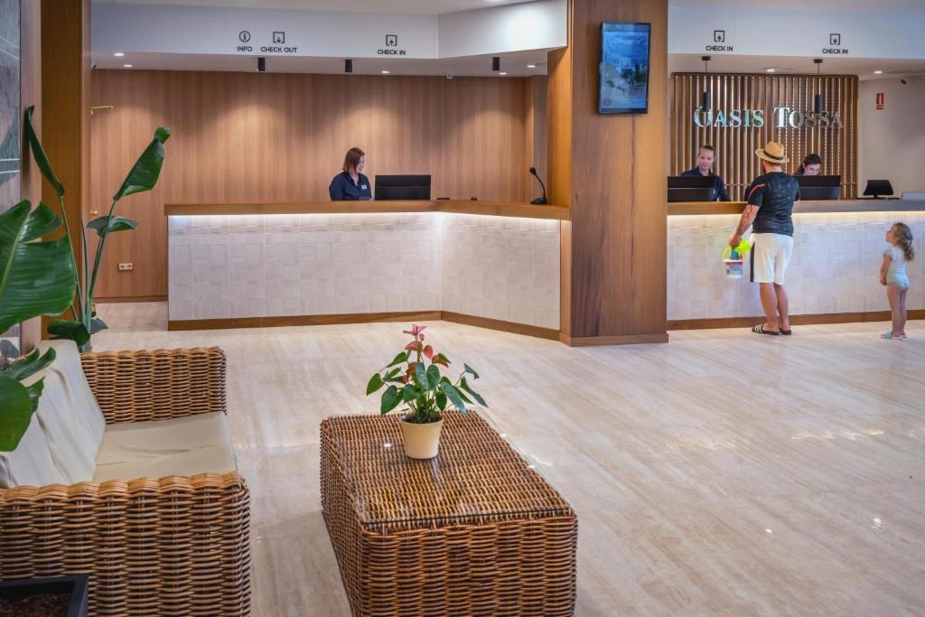 GHT Oasis Tossa & Spa
