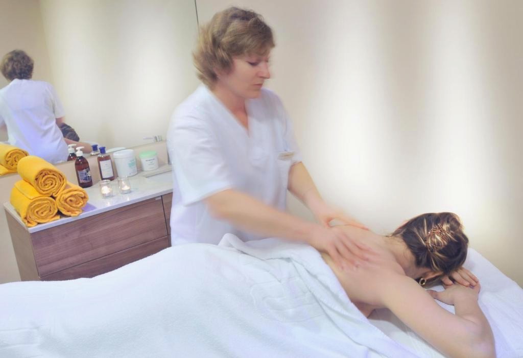 GHT Oasis Tossa & Spa
