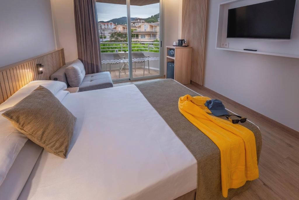 GHT Oasis Tossa & Spa