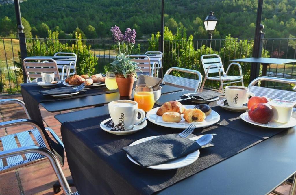 Relaxe e cultura a um passo de Tarragona - La Figuerola Hotel & Restaurant