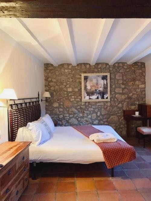 Relaxe e cultura a um passo de Tarragona - La Figuerola Hotel & Restaurant