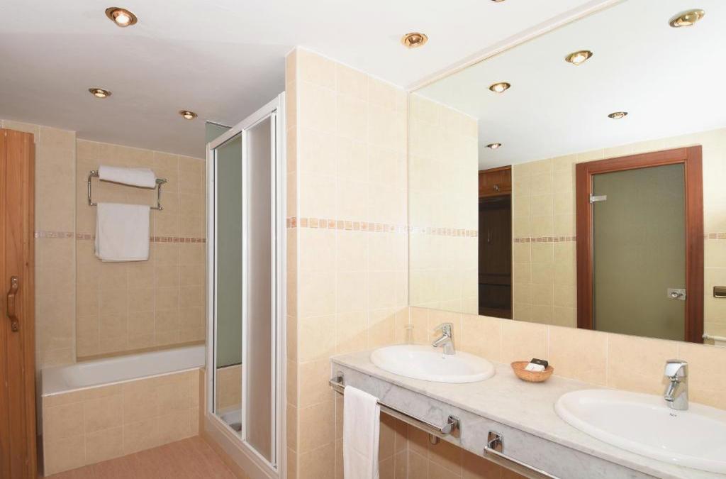 RVHotels Tuca