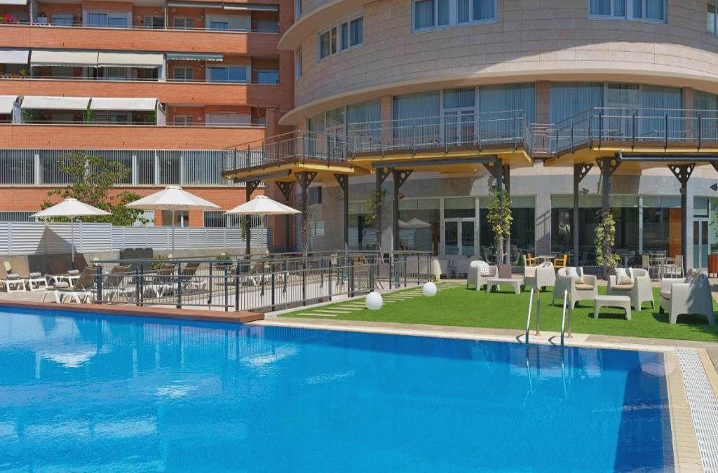 Family Offer in Costa Dorada: Hotel + Tickets to PortAventura Park and Ferrari Land!