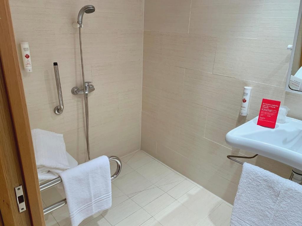 Ramada by Wyndham Valencia Almussafes