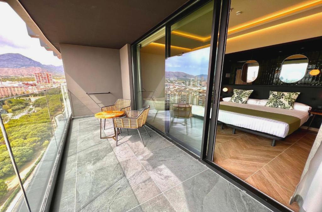 Benidorm : hôtel 4 étoiles supérieur - Hotel Primavera Park
