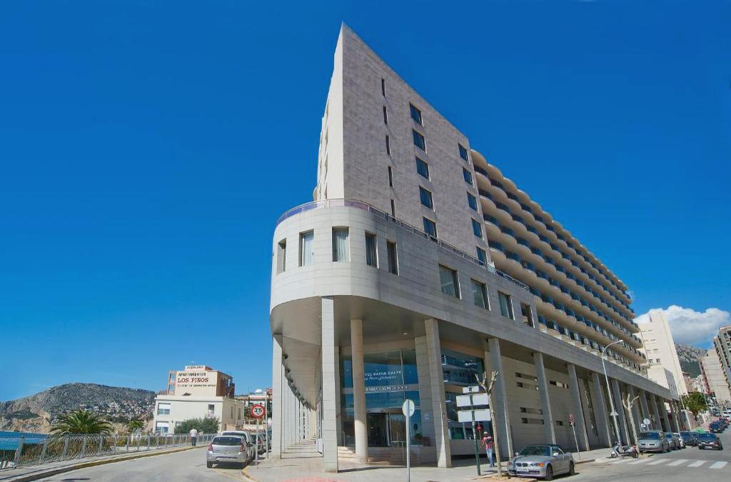 Sea views and sunshine in Calpe, Costa Blanca - Hotel Bahía Calpe by Pierre & Vacances