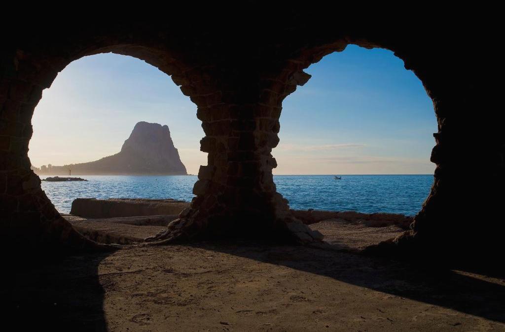 Sea views and sunshine in Calpe, Costa Blanca - Hotel Bahía Calpe by Pierre & Vacances