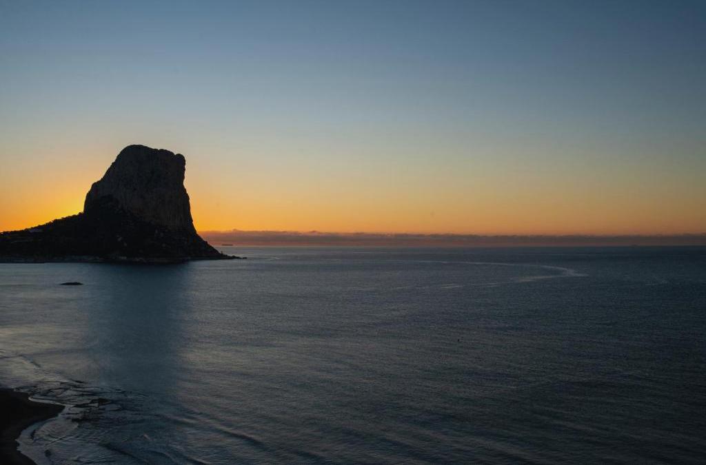 Sea views and sunshine in Calpe, Costa Blanca - Hotel Bahía Calpe by Pierre & Vacances
