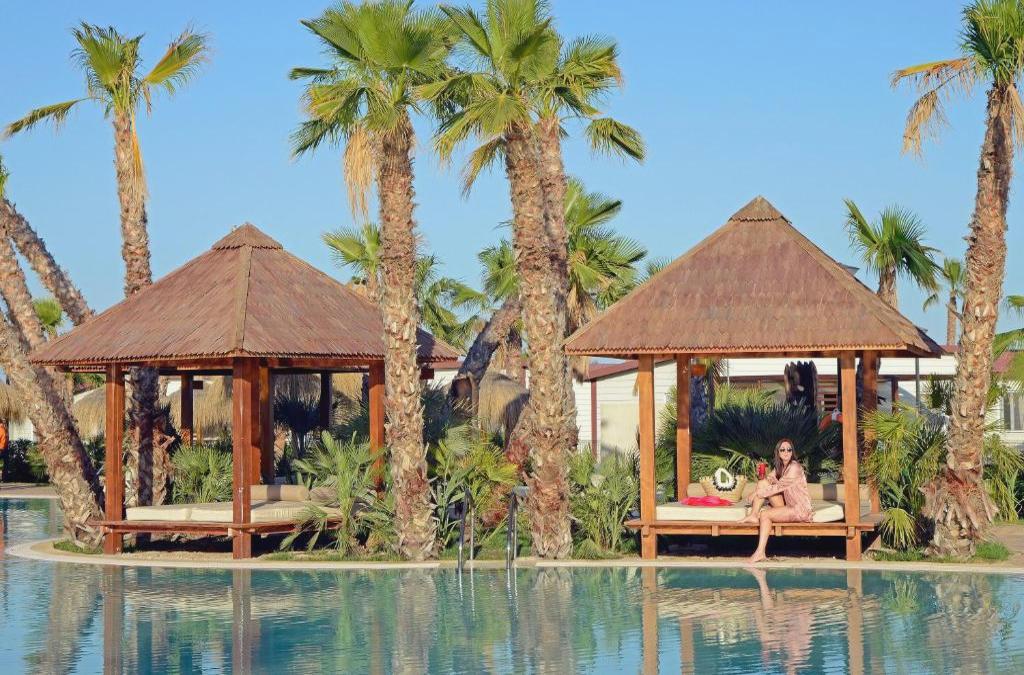 Discover one of the most complete Campsite Resorts in Europe. - Alannia Costa Blanca
