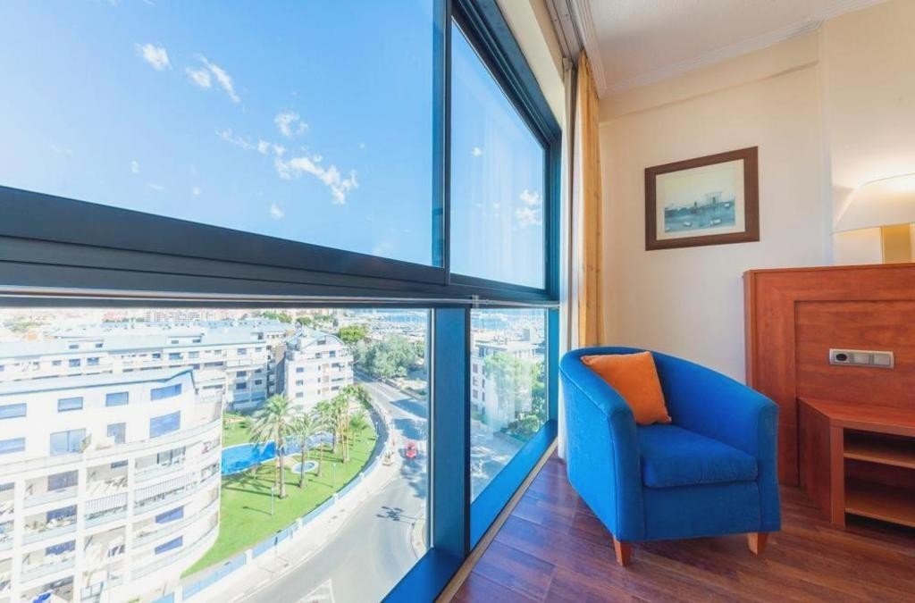 Profitez de la Méditerranée à Dénia - Port Denia