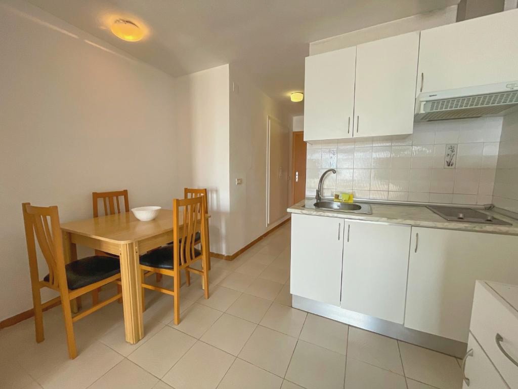 Oropesa del Mar, o seu apartamento à beira-mar - Apartamentos Oropesa Primera Línea De Playa 3000