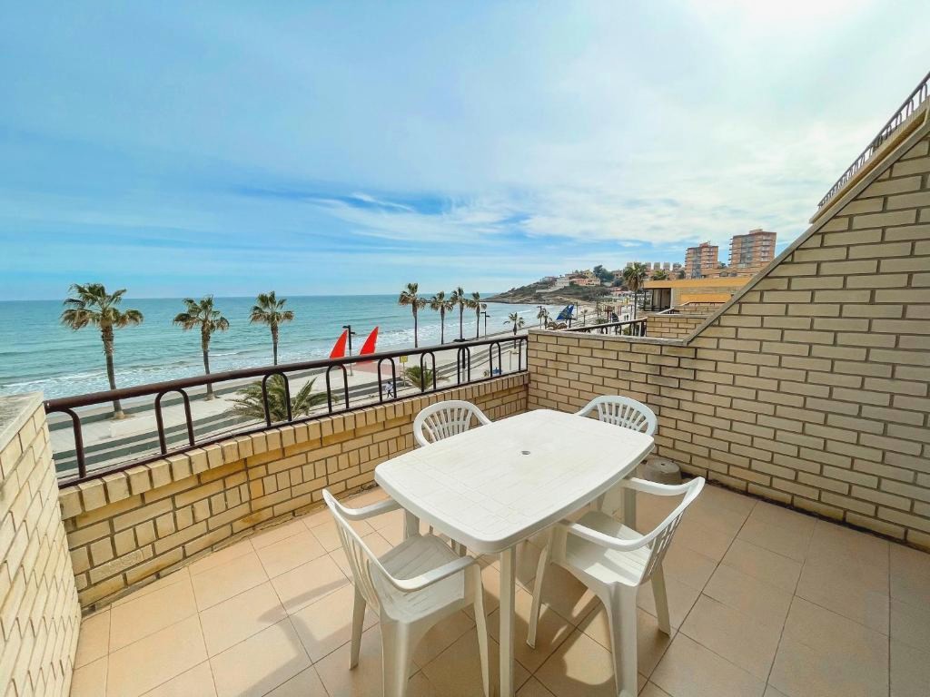 Oropesa del Mar, o seu apartamento à beira-mar - Apartamentos Oropesa Primera Línea De Playa 3000