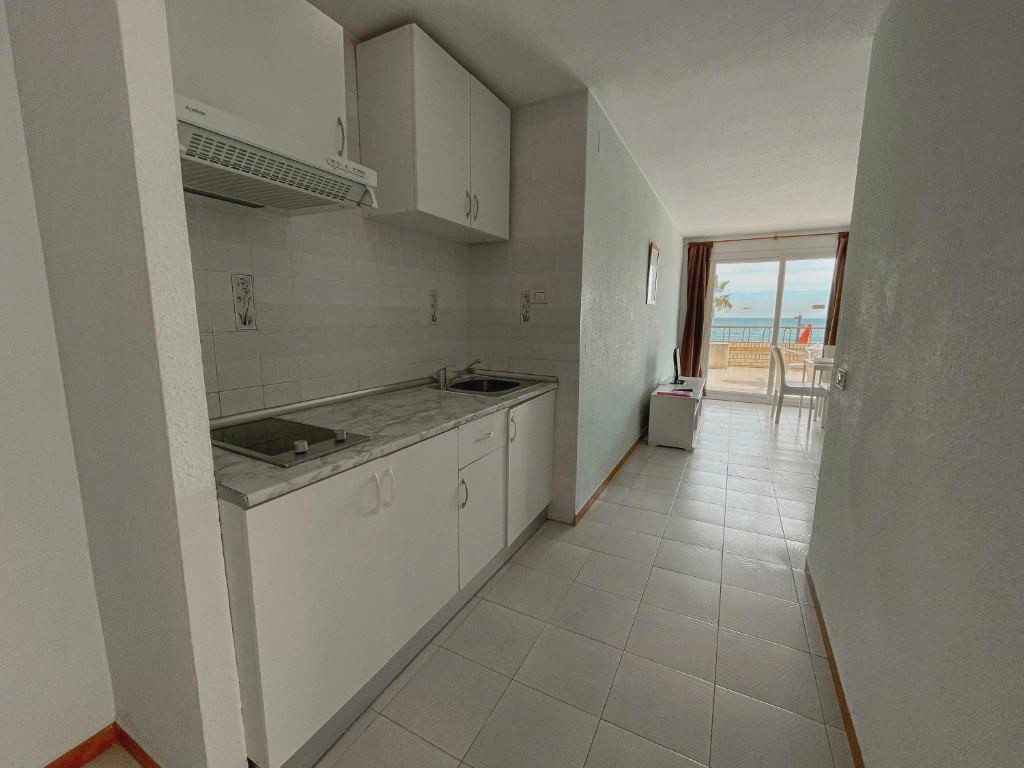 Oropesa del Mar, o seu apartamento à beira-mar - Apartamentos Oropesa Primera Línea De Playa 3000