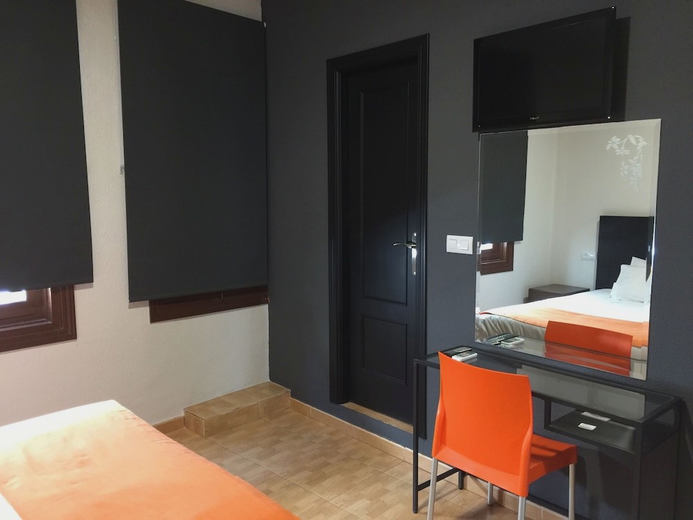 KubiK HOTEL