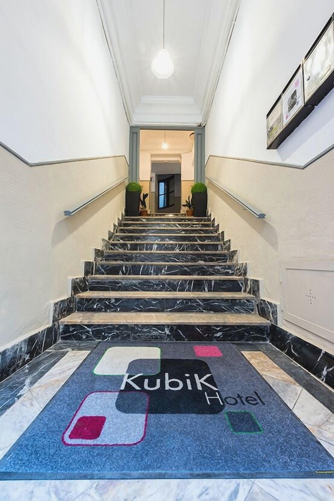 KubiK HOTEL