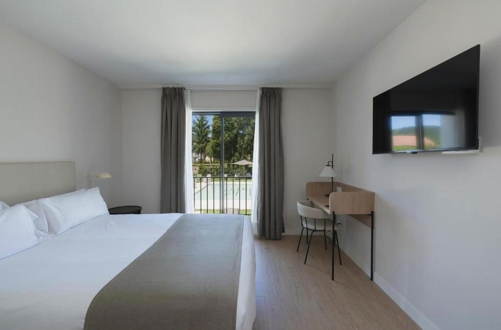 Hotel H4 Cangas 3 Superior