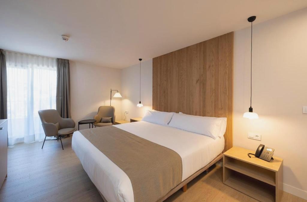 Hotel H4 Cangas 3 Superior