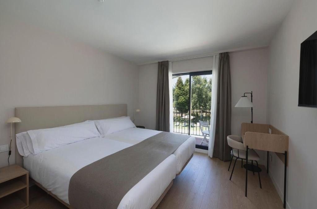 Hotel H4 Cangas 3 Superior
