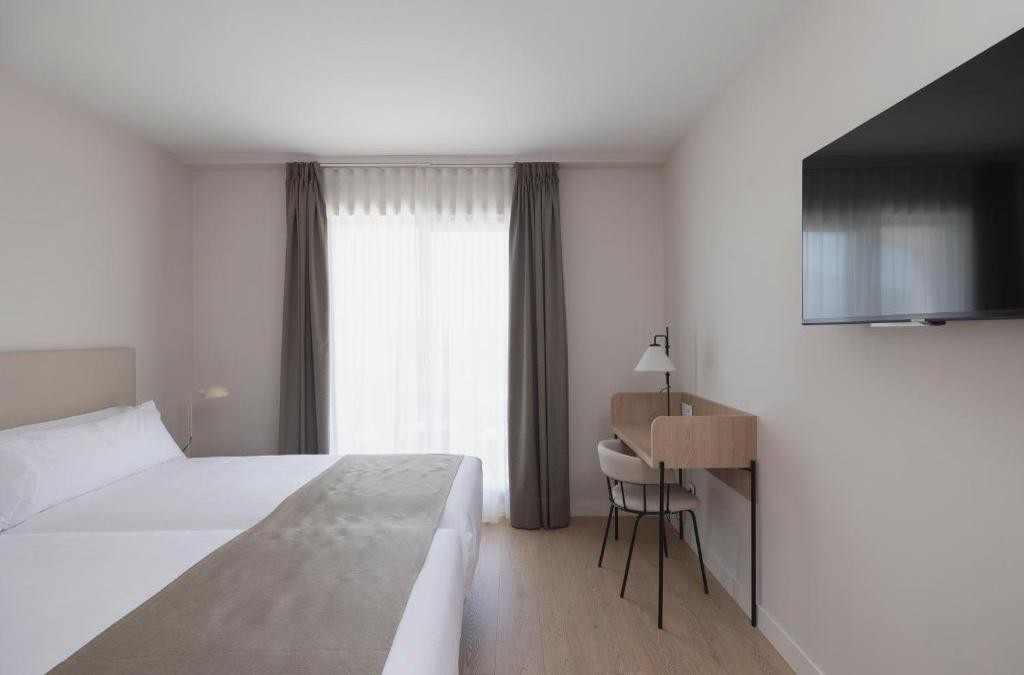 Hotel H4 Cangas 3 Superior