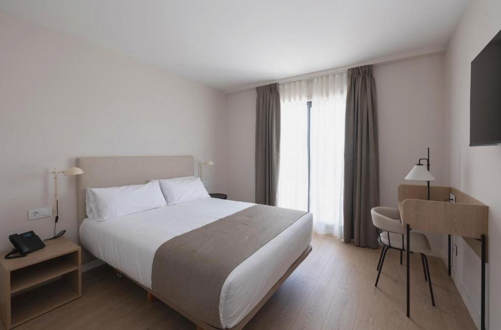 Hotel H4 Cangas 3 Superior