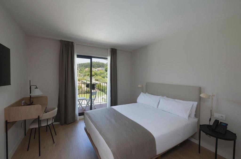 Hotel H4 Cangas 3 Superior