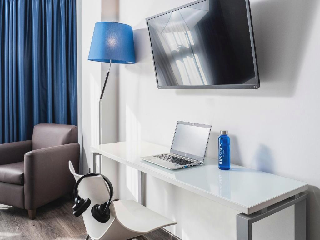 Ibis Styles A Coruna