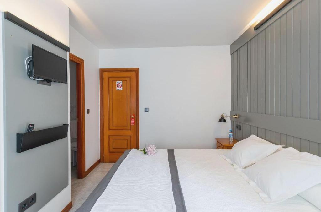 Atlantic air and beach walks in central Sanxenxo