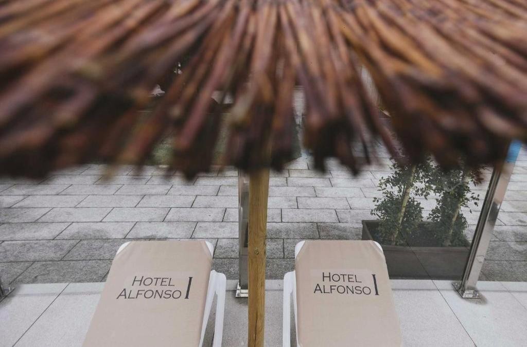 Galicia Unveiled: Explore the Enchanting Wonders of Spain's Northwest Coast - Hotel Alfonso I