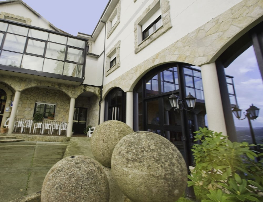 Hotel Balneario Banos Da Brea