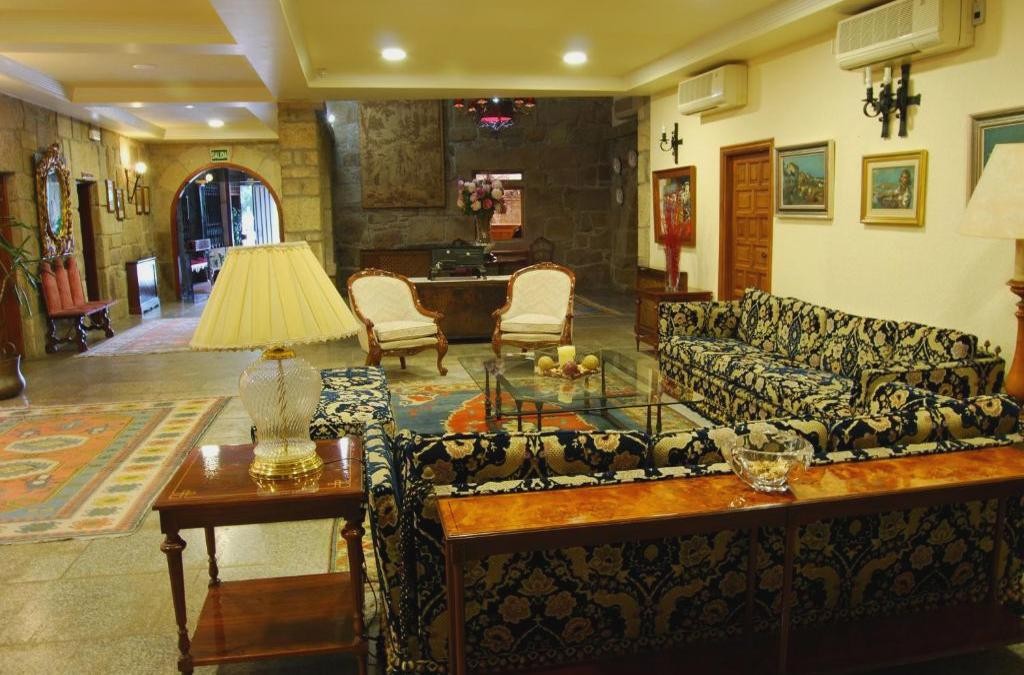 Villagarcía de Arosa : ancien palais galicien - Hotel Pazo O Rial