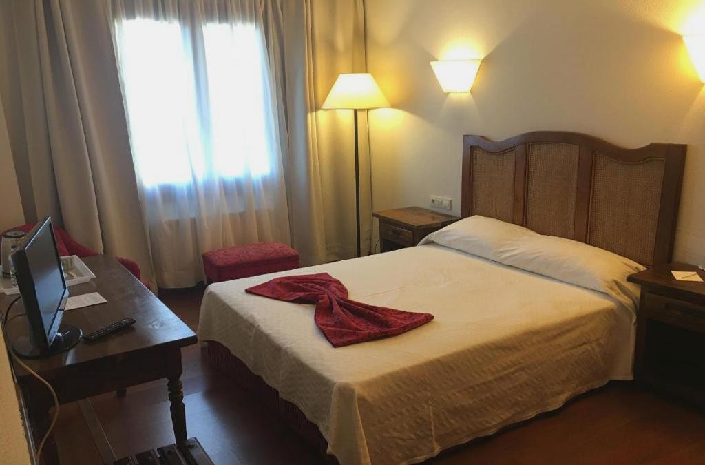 Villagarcía de Arosa : ancien palais galicien - Hotel Pazo O Rial
