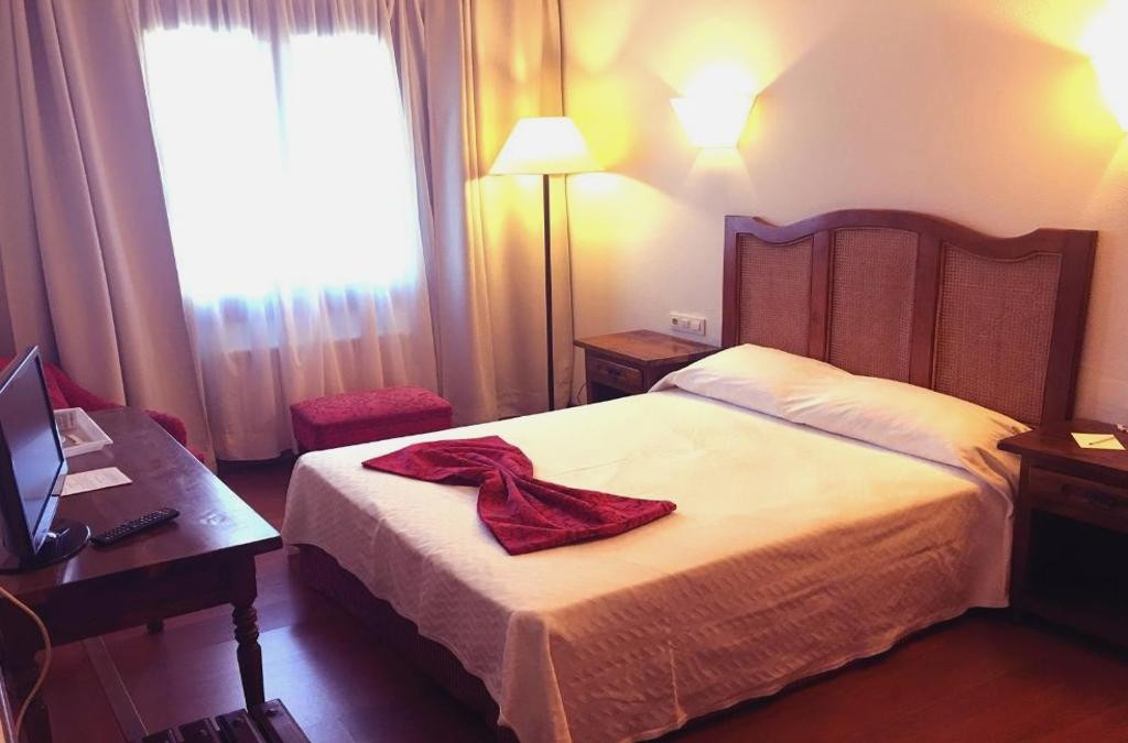 Villagarcía de Arosa : ancien palais galicien - Hotel Pazo O Rial