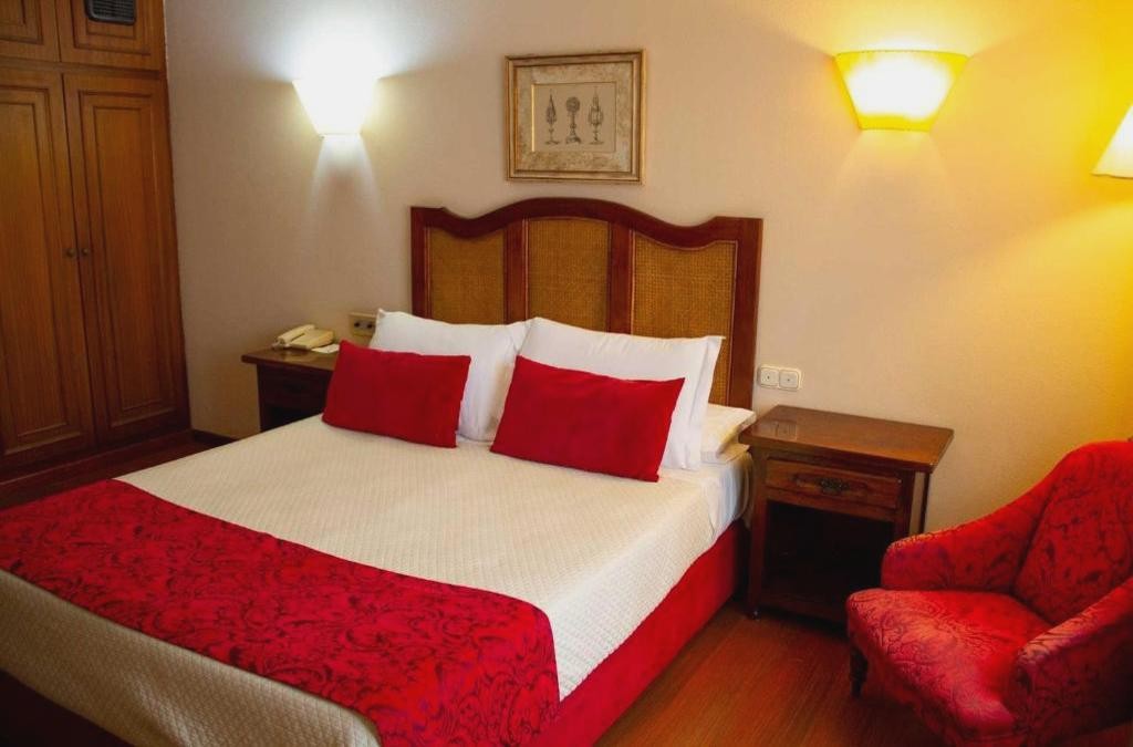 Villagarcía de Arosa : ancien palais galicien - Hotel Pazo O Rial