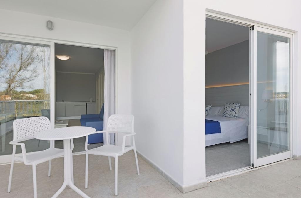 Sun, Sea & Savings at This All-Inclusive Flip Flop Hotel in Majorca!