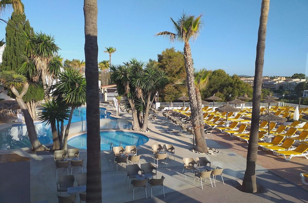 Sun, Sea & Savings at This All-Inclusive Flip Flop Hotel in Majorca! - Flipflop Cala Mandia