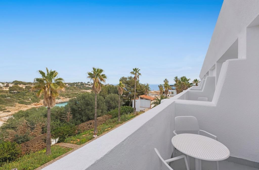 Sun, Sea & Savings at This All-Inclusive Flip Flop Hotel in Majorca! - Flipflop Cala Mandia