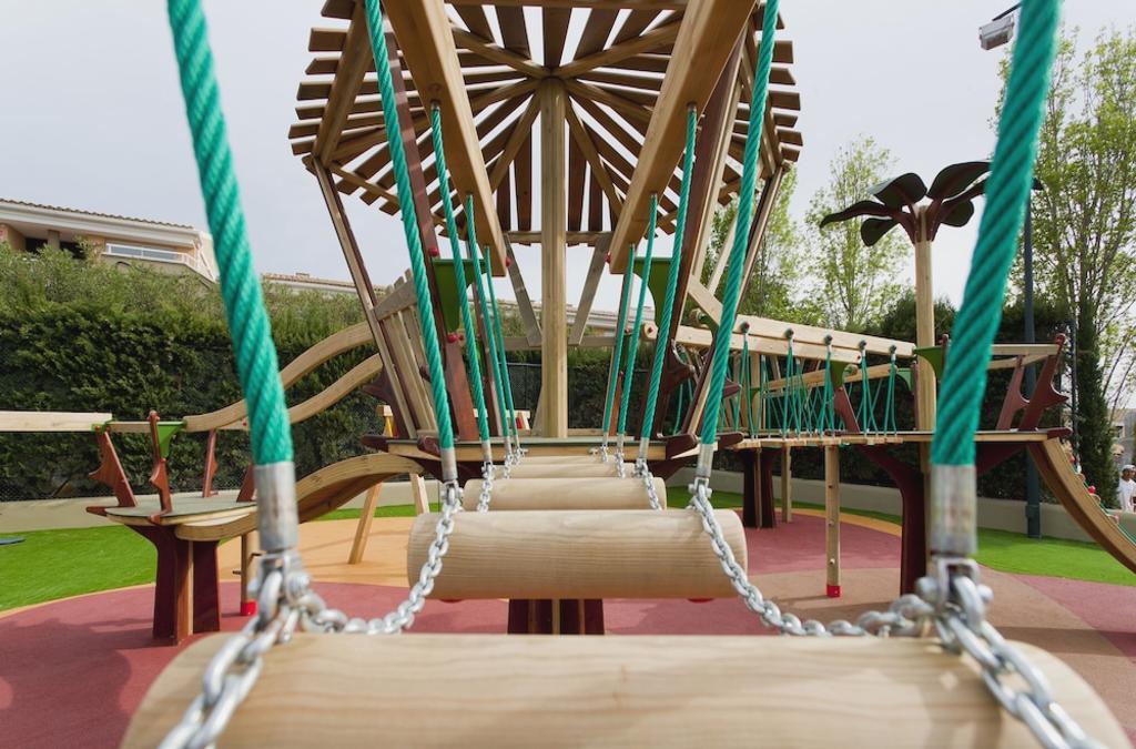 Férias em Maiorca: Tudo Incluído, Parque Aquático e Ferry - Insotel Cala Mandía Resort & Spa