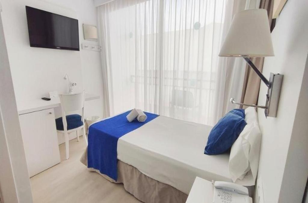 BLUESEA Anba Romaní Hotel