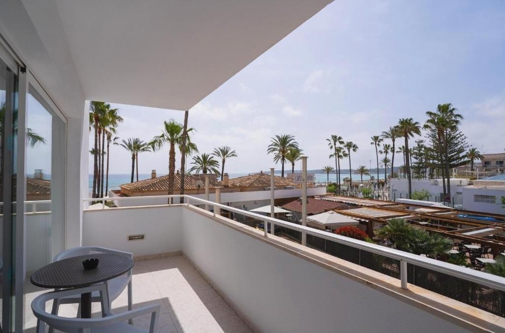 BLUESEA Anba Romaní Hotel