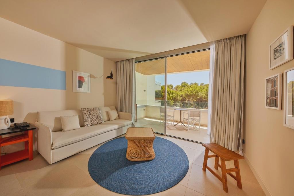 Alua Calvia