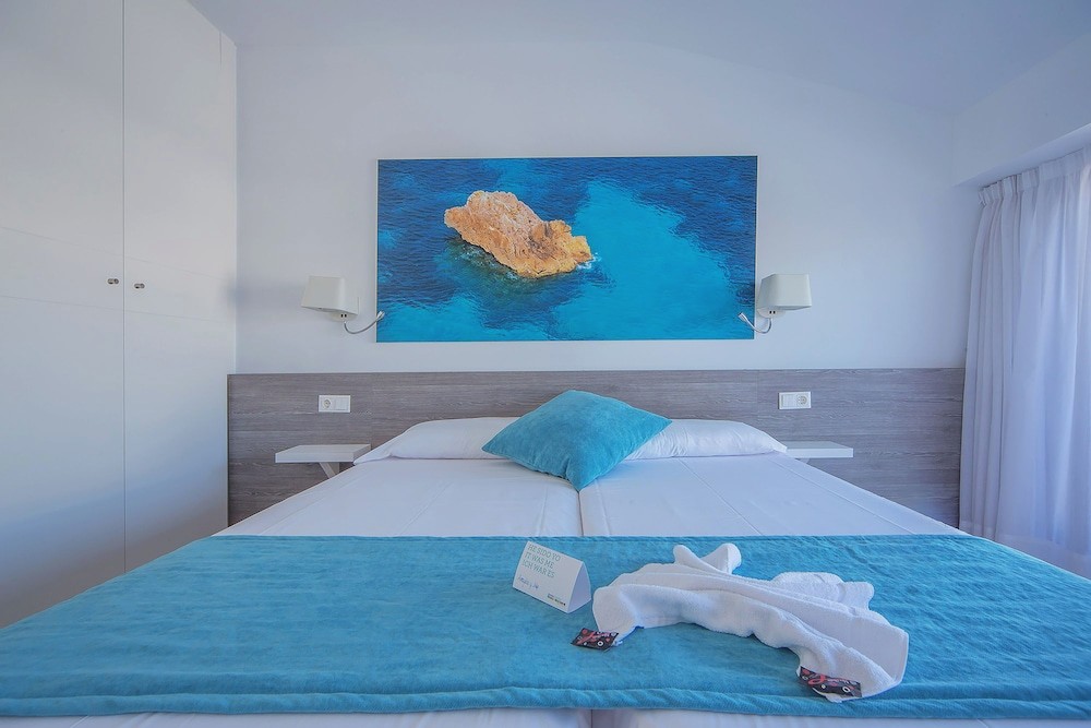 Ferrer Skyline Aparthotel
