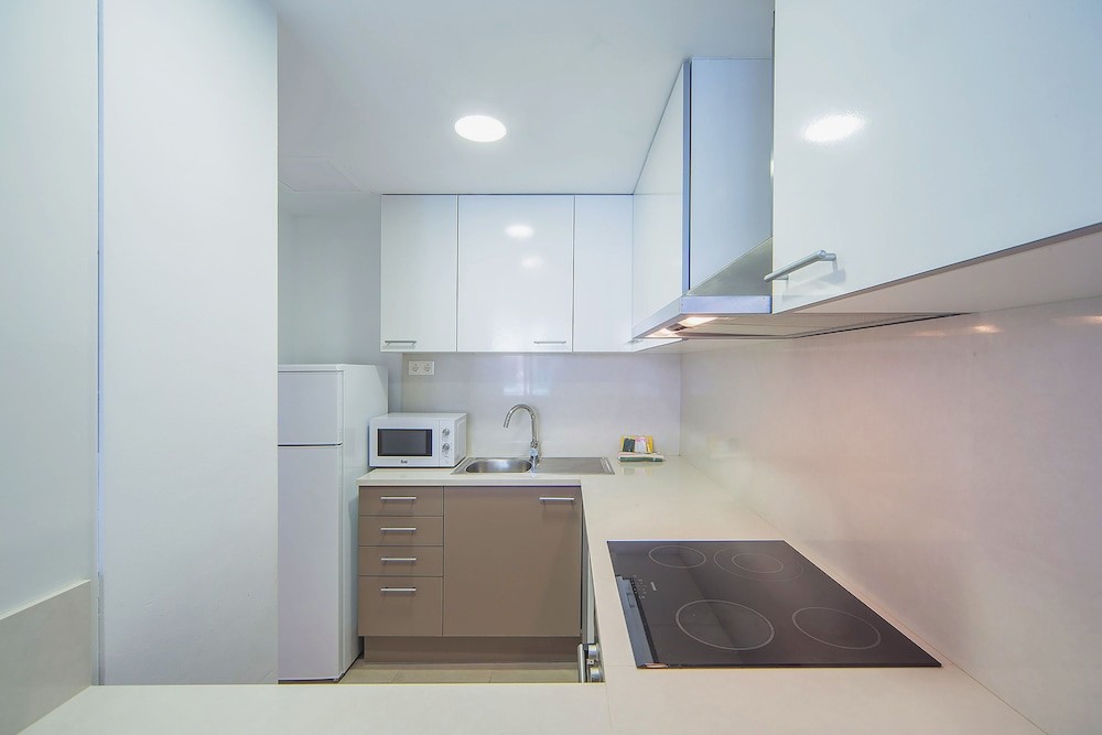 Ferrer Skyline Aparthotel