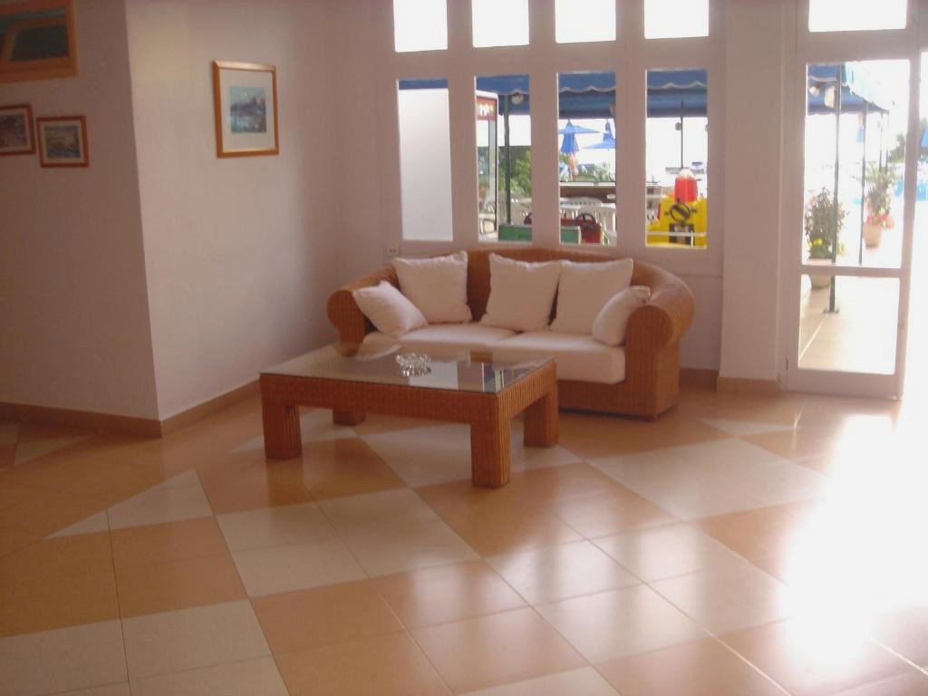 Apartamentos Vistamar
