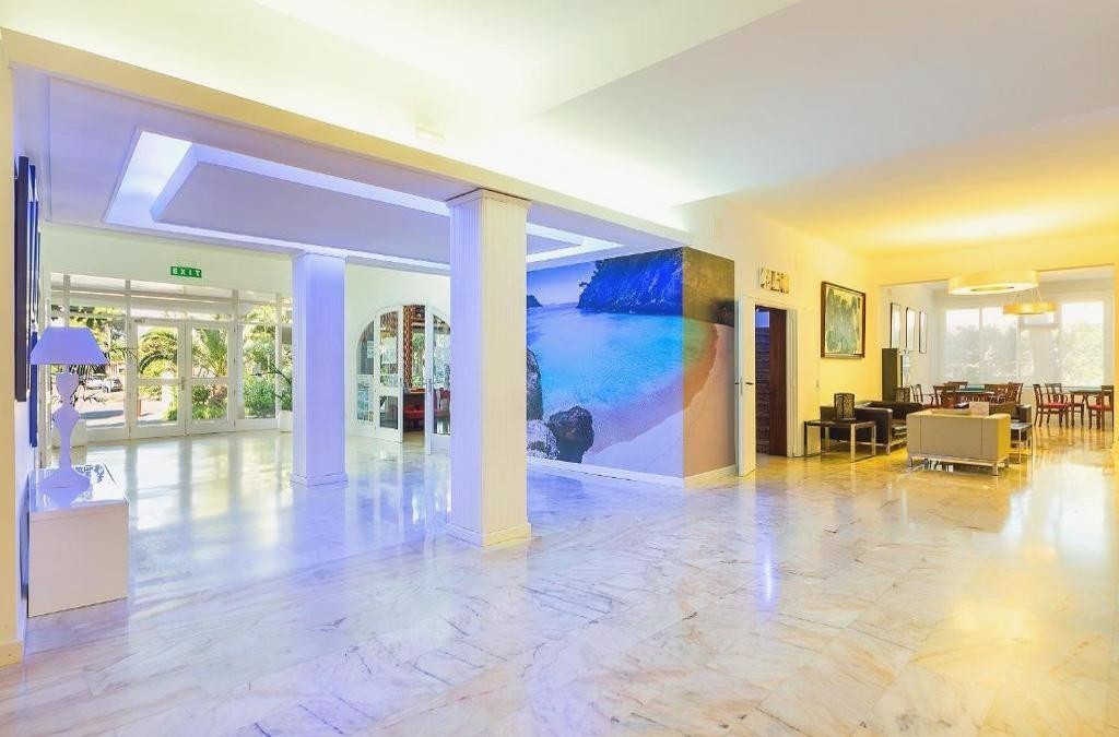 Maiorca está à sua espera: relaxe num hotel 4* perto do mar