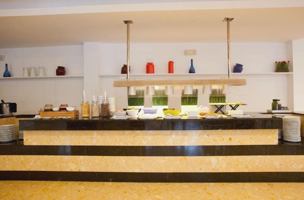 Maiorca está à sua espera: relaxe num hotel 4* perto do mar - Hotel Cala Murada