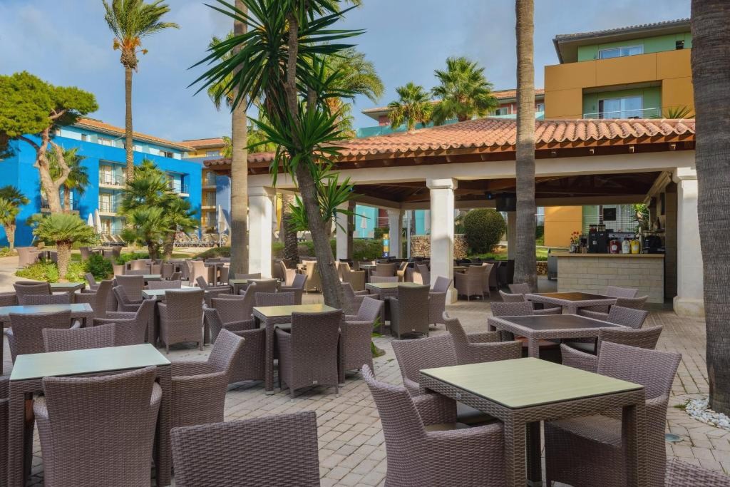 Hotel Seth Punta Prima
