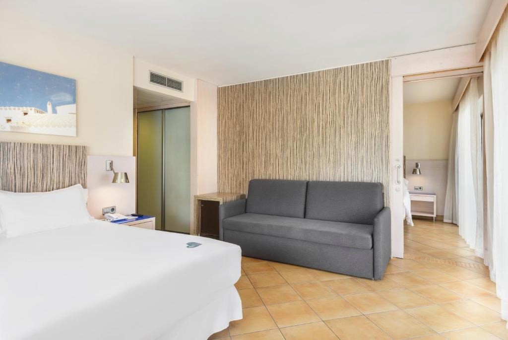 Hotel Seth Punta Prima