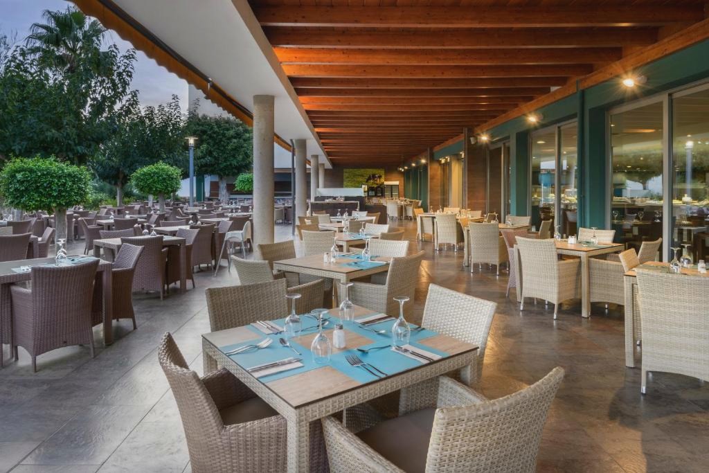 Hotel Seth Punta Prima