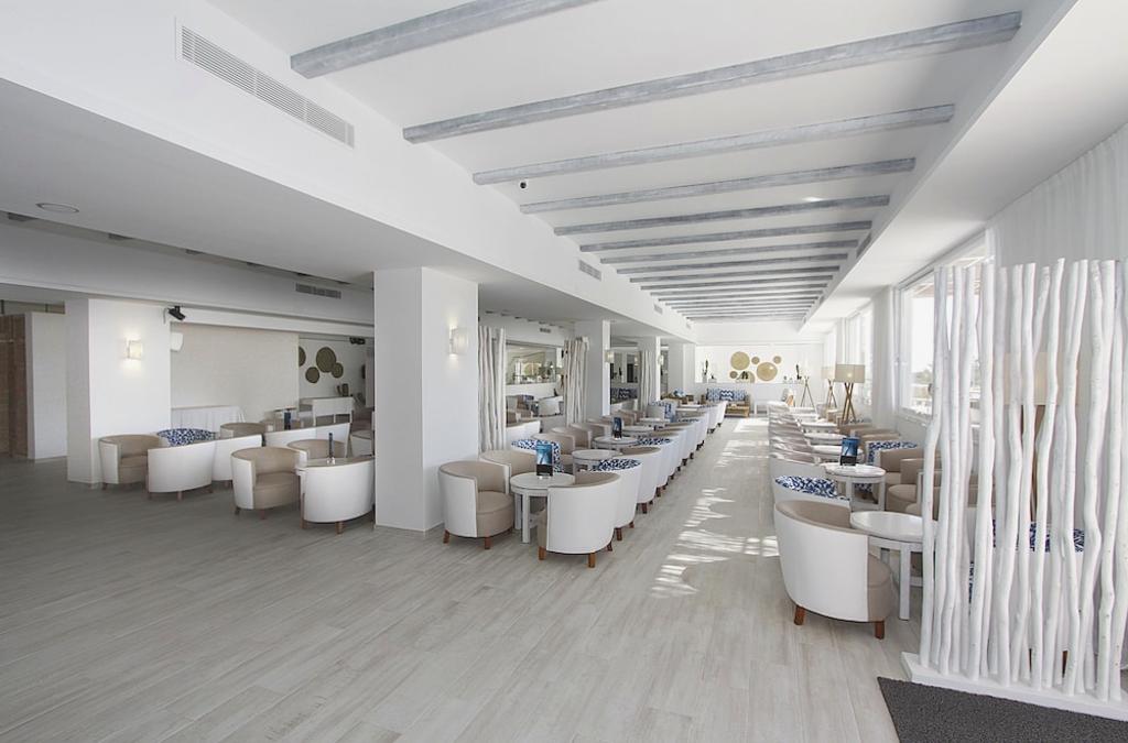 BG Hotel Portinatx Beach Club